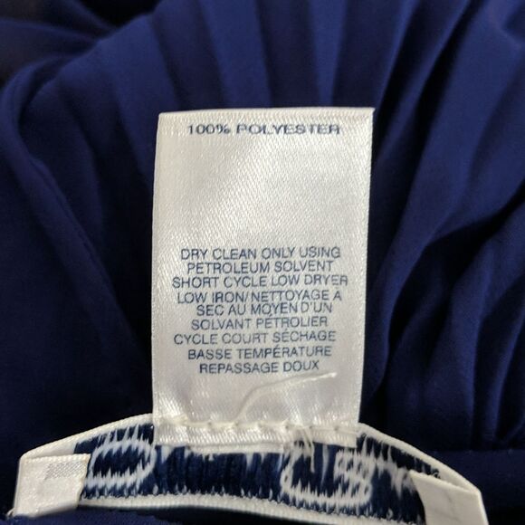 NWOT Oscar de la Renta Pleated Top, Size 8 - Picture 6 of 6